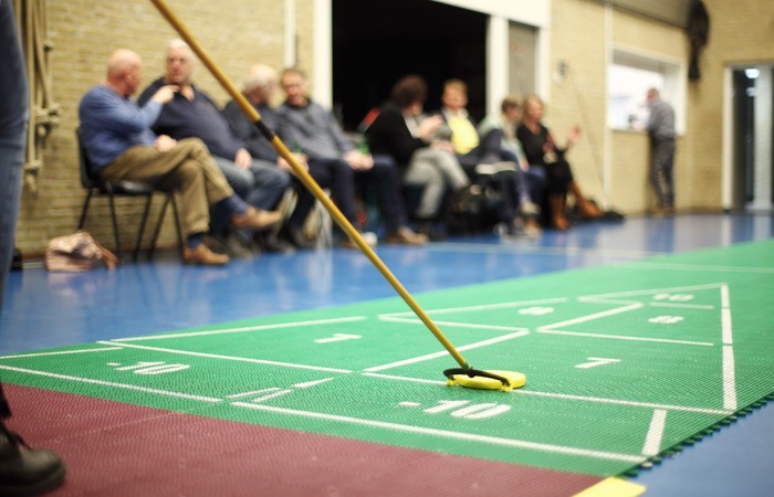Boek de Nederlandse Shuffleboard Vereniging in Echtenerbrug